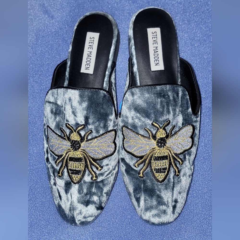 Steve Madden Velvet Bee Embroidered Mules
